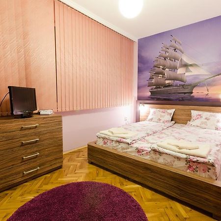 Sea Garden Plaza Apartment - Free Parking Burgas Екстер'єр фото