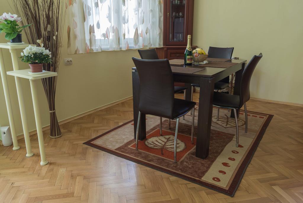 Sea Garden Plaza Apartment - Free Parking Burgas Номер фото