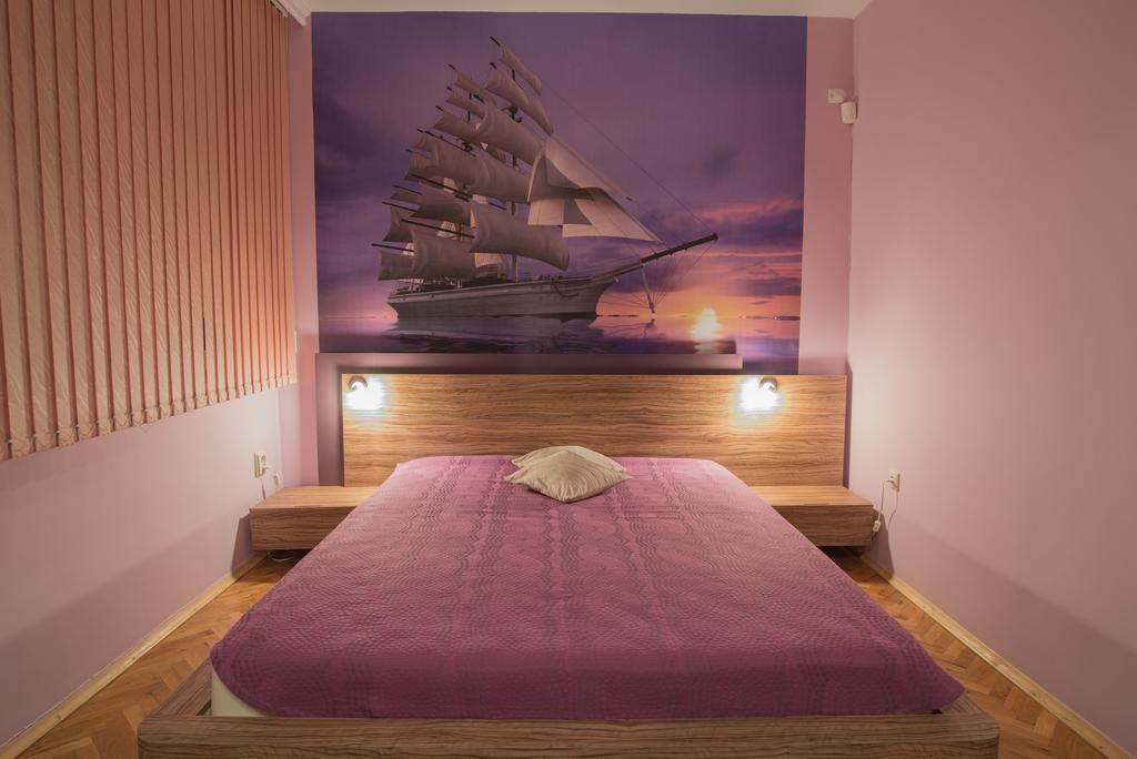 Sea Garden Plaza Apartment - Free Parking Burgas Номер фото